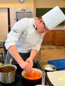 d433aa44-1c57-4f52-ab5d-f3258aef7b31