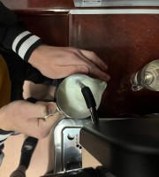 39EEE02F-48B1-40DE-9CE0-2C760FE619D6