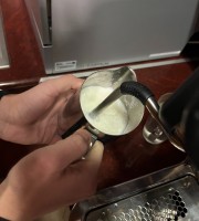 CEFE83F8-DE7D-406F-93B5-DC93F3610559