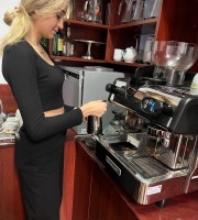 F427E077-18E9-40E2-9DB5-EE6855A2A6E5