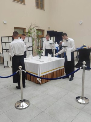 serwis synchroniczny