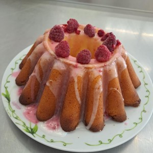 babka z malinami