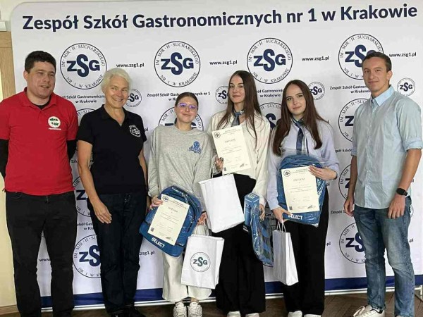 552371101_1940111160181380_586258296417225962_n