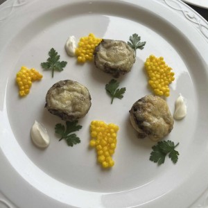 pieczarki nadziewane